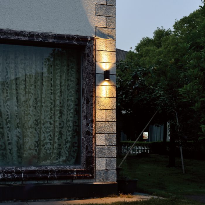 Buitenlamp 2-lichts wand rechth GU10 STEINHAUER - 1497ZW - Tuinverlichting - Buitverlichting- Steinhauer- Logan- Modern- Zwart  - Aluminium